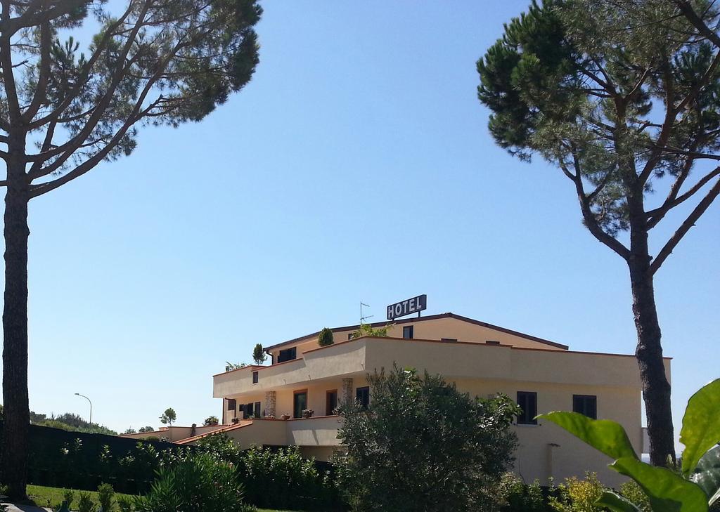 Hotel Vittoria Benevento Buitenkant foto