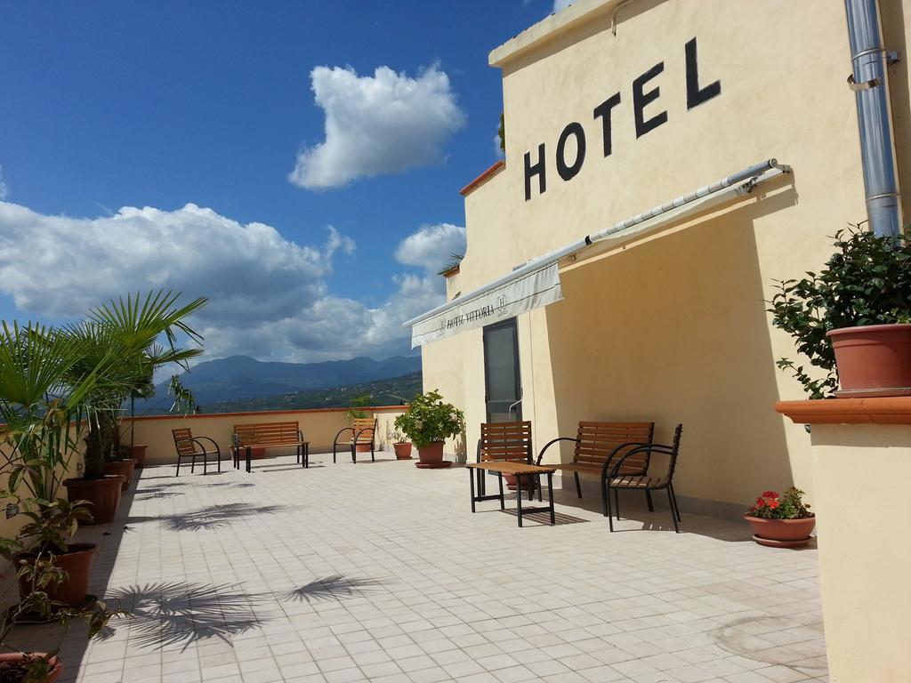 Hotel Vittoria Benevento Buitenkant foto