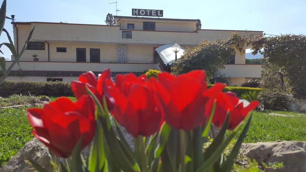 Hotel Vittoria Benevento Buitenkant foto