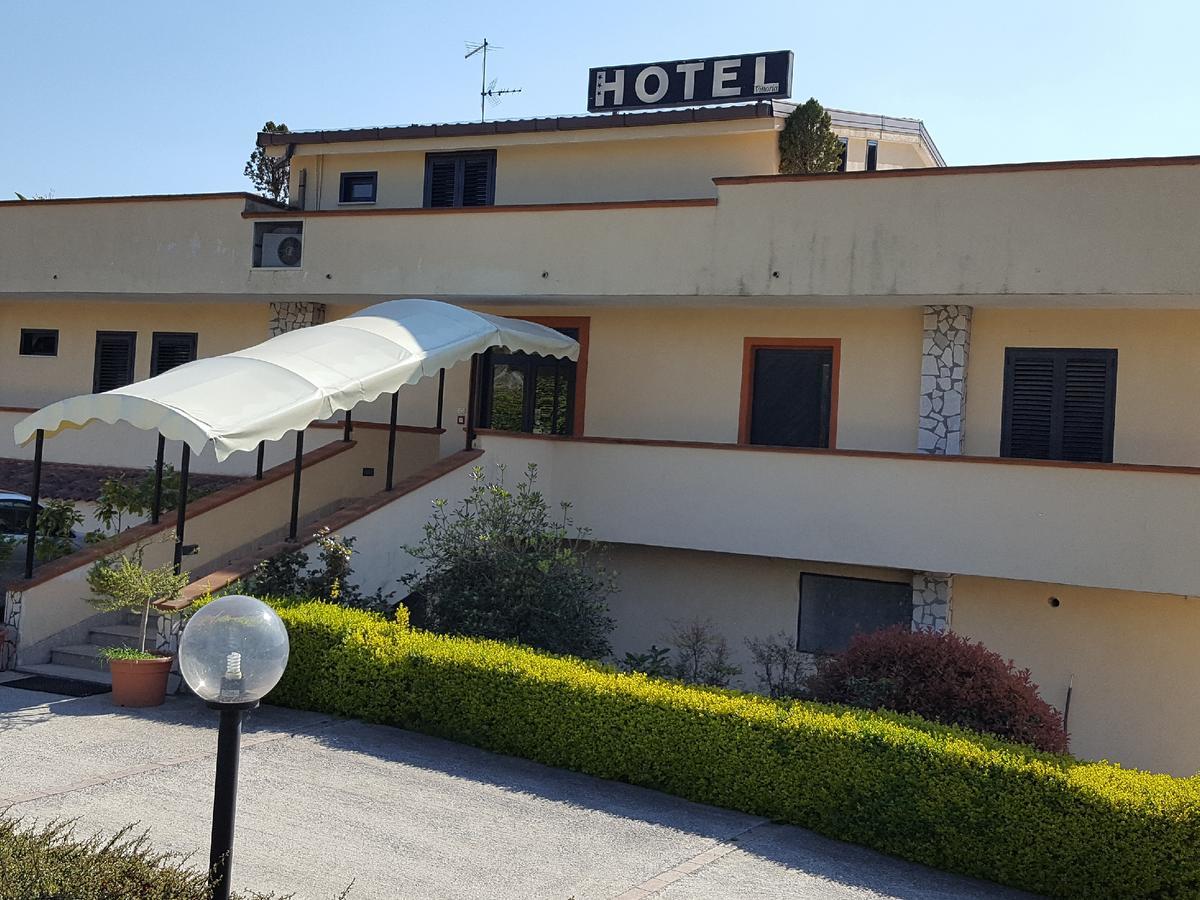 Hotel Vittoria Benevento Buitenkant foto